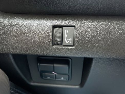 Certified 2024 Chevrolet Colorado Trail Boss w/ Advanced Trailering Package image 17