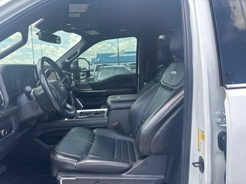 Used 2023 Ford F450 Platinum AWD/4WD image 9