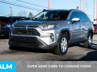 Used 2019 Toyota RAV4 XLE video 3