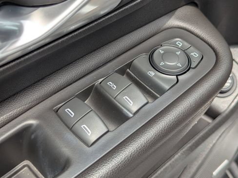 Used 2022 GMC Terrain AT4 w/ Infotainment Package II AWD/4WD image 24