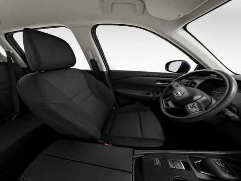 Used 2025 Nissan Rogue SV FWD image 10