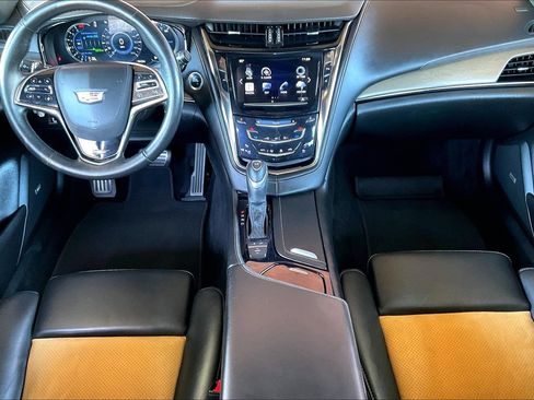 Used 2016 Cadillac CTS V w/ Luxury Package RWD image 7