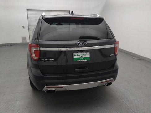Used 2017 Ford Explorer Platinum AWD/4WD image 6