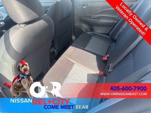 Used 2025 Nissan Versa SV w/ Trunk Package FWD image 7