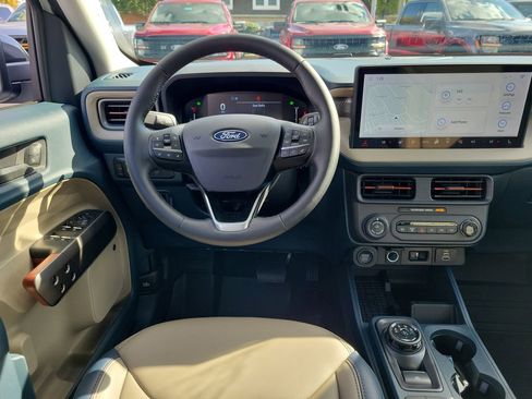 New 2025 Ford Maverick Lariat w/ 4K Tow Package image 12