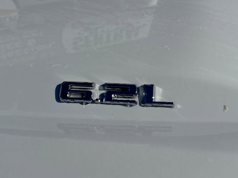 Used 2025 Chevrolet Silverado 1500 LTZ image 13