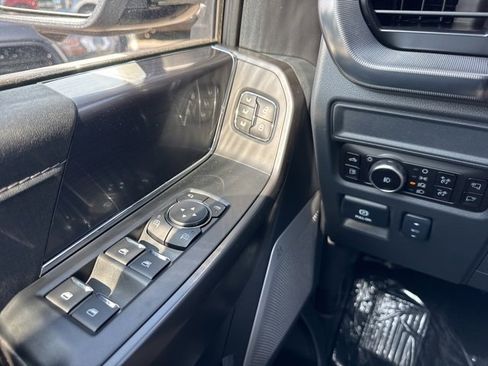 New 2025 Ford F150 Lariat w/ Equipment Group 502A High image 19