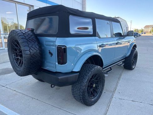 Used 2022 Ford Bronco 4-Door AWD/4WD image 3