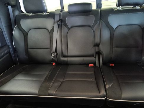 Used 2025 RAM 1500 Laramie AWD/4WD image 16