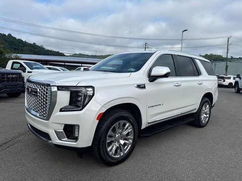 Used 2024 GMC Yukon Denali AWD/4WD image 1
