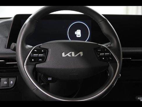 Used 2022 Kia EV6 Wind image 7