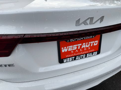 Used 2023 Kia Forte LXS w/ LXS Technology Package FWD image 27