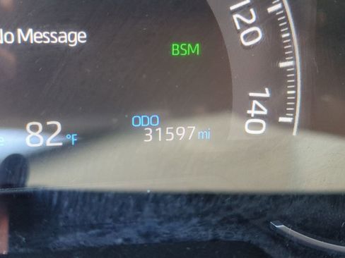 Used 2025 Toyota RAV4 XLE AWD/4WD image 22