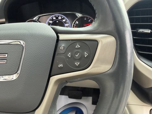 Used 2021 GMC Acadia Denali w/ Denali Technology Package image 33