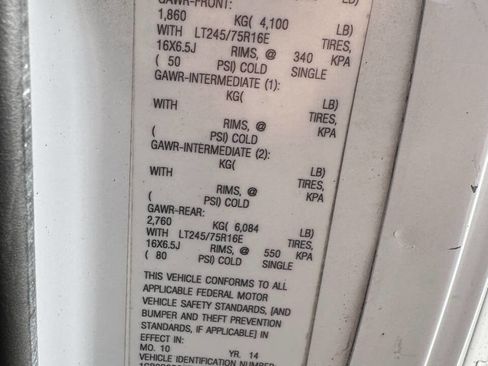 Used 2015 Chevrolet Express 3500 image 14