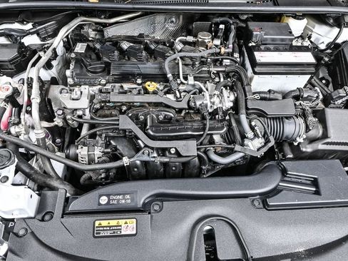 Used 2023 Toyota Corolla XSE image 33