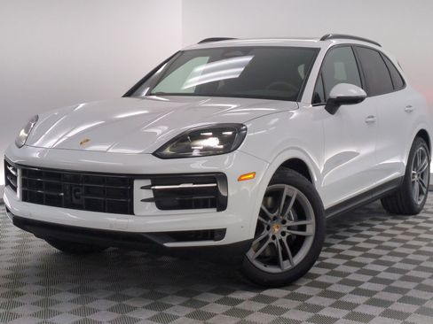 New 2026 Porsche Cayenne AWD/4WD image 1