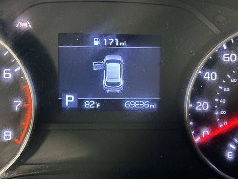 Used 2022 Kia Sportage Nightfall Edition w/ Nightfall Fwd Premium Package image 15