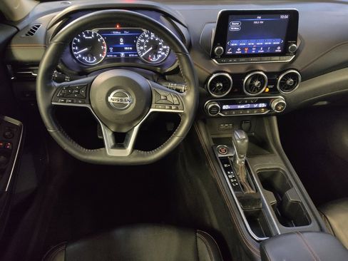 Used 2020 Nissan Sentra SR w/ Premium Package FWD image 22