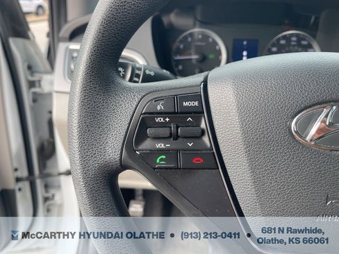 Used 2017 Hyundai Sonata SE image 21