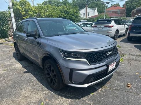 Used 2023 Kia Sorento SX AWD/4WD image 3