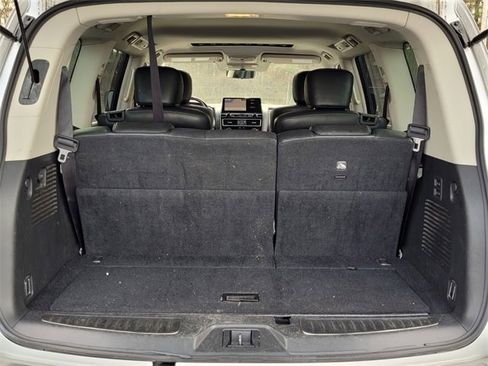 Used 2022 INFINITI QX80 Luxe image 9