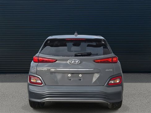 Used 2021 Hyundai Kona Limited image 4