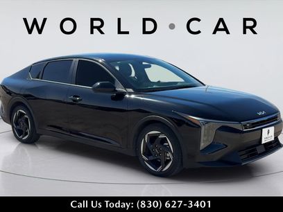 Certified 2025 Kia K4 EX