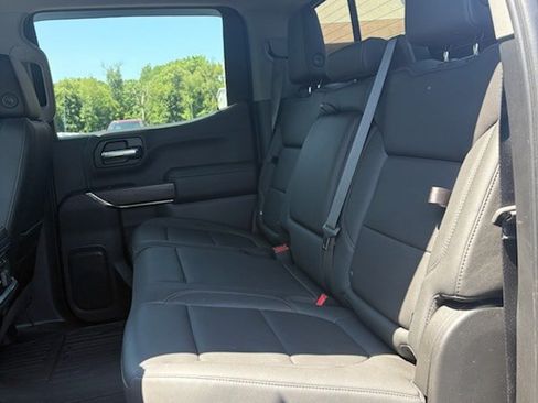 Used 2019 GMC Sierra 1500 SLT w/ SLT Premium Plus Package AWD/4WD image 16