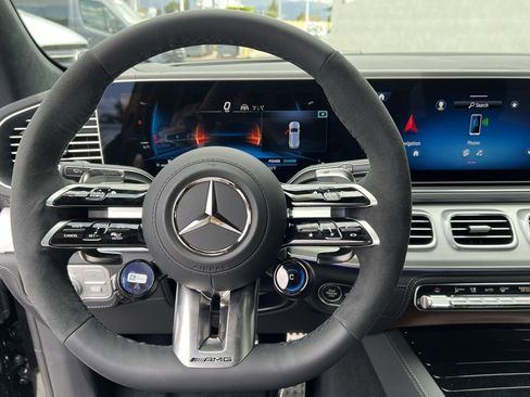 New 2025 Mercedes-Benz GLS 63 AMG 4MATIC image 22