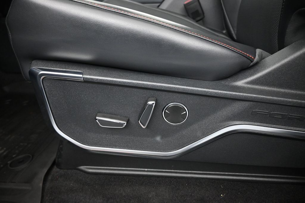 Used 2024 Ford F150 Raptor AWD/4WD image 9