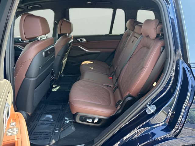 Used 2027 BMW X7 xDrive40i w/ M Sport Package AWD/4WD image 25