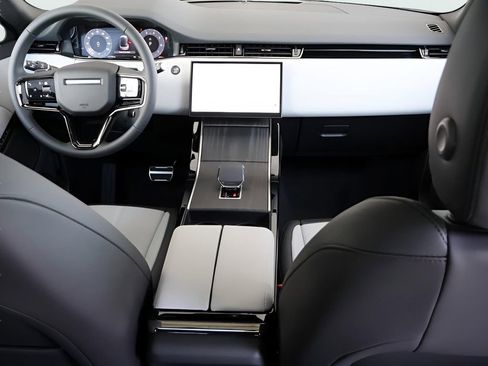 New 2026 Land Rover Range Rover Evoque Dynamic SE image 28