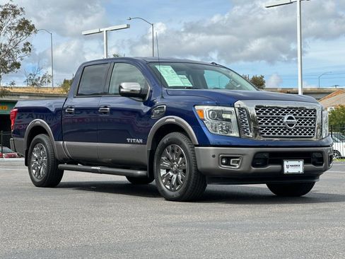 Used 2017 Nissan Titan Platinum Reserve RWD image 8
