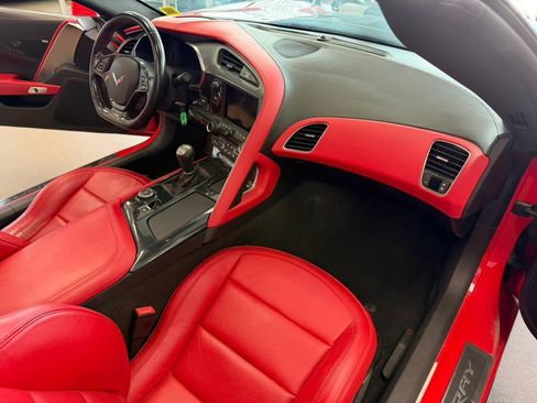 Used 2014 Chevrolet Corvette Stingray Coupe RWD image 44