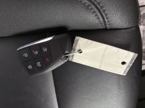 Used 2024 Chevrolet Tahoe Z71 w/ Z71 Off-Road Package image 36