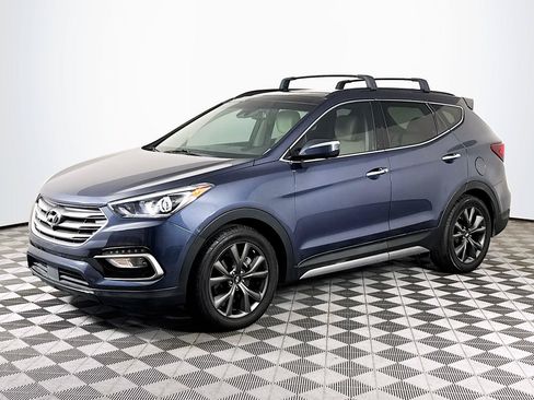Used 2017 Hyundai Santa Fe Sport w/ 2.0T Ultimate Tech Package 05 FWD image 4