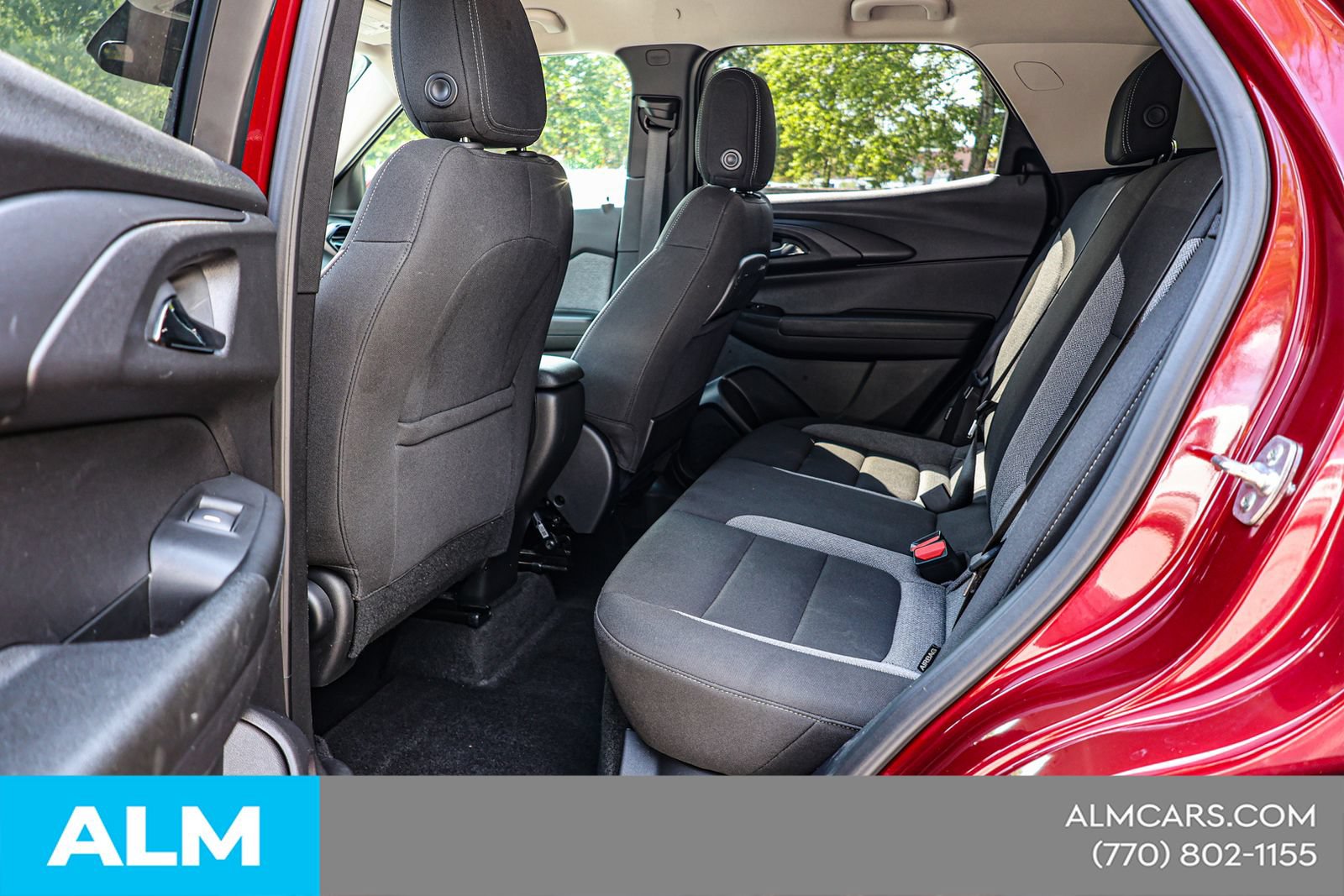Used 2025 Chevrolet TrailBlazer LT FWD image 18