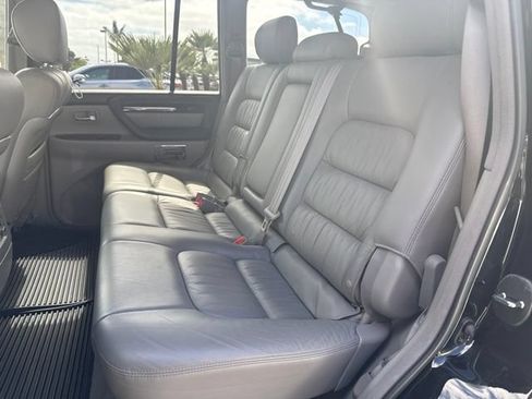 Used 2007 Lexus LX 470 4WD image 21
