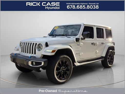 Used 2023 Jeep Wrangler Unlimited Sahara w/ Safety Group AWD/4WD image 1