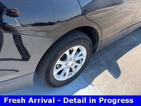 Used 2020 Chevrolet Equinox LT image 10
