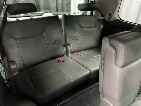 Used 2008 Lexus LX 570 4WD image 25