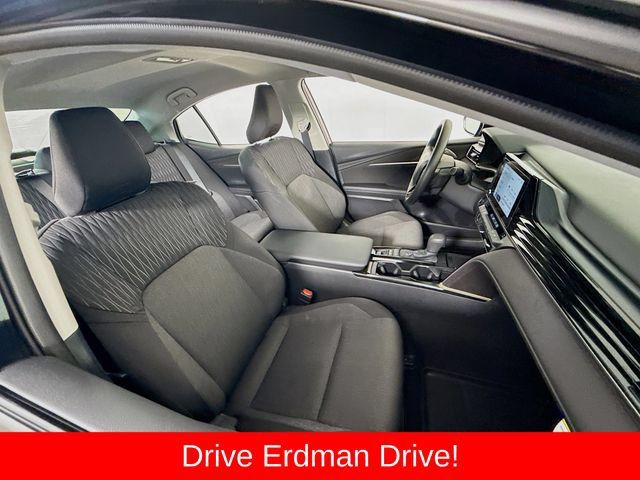 Used 2026 Toyota Camry LE w/ Convenience Package FWD image 24