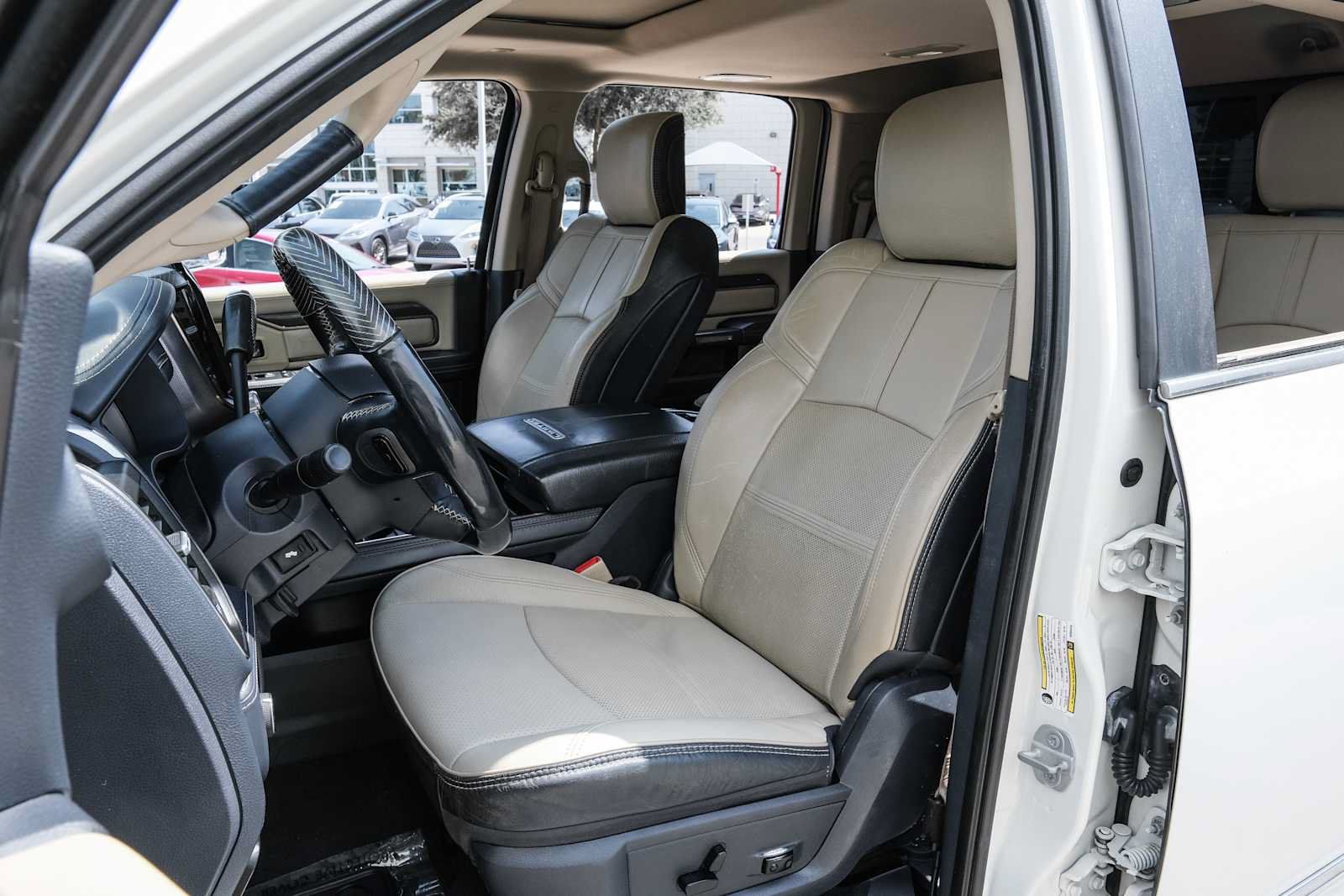 Used 2019 RAM 2500 Limited AWD/4WD image 33