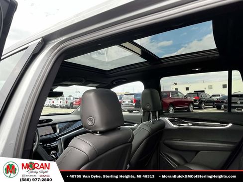 Certified 2024 Cadillac XT6 Premium Luxury w/ Technology Package AWD/4WD image 16