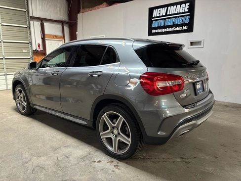 Used 2016 Mercedes-Benz GLA 250 image 13