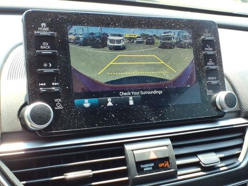 Used 2020 Honda Accord Sport image 19