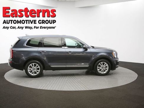 Used 2022 Kia Telluride LX image 45