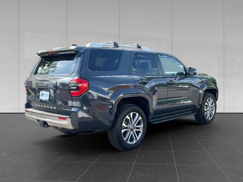 Used 2026 Toyota 4Runner Limited AWD/4WD image 5