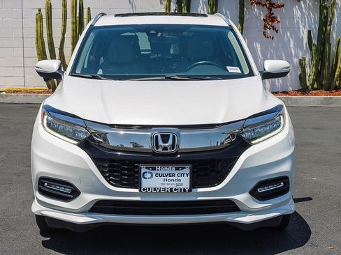 Used 2019 Honda HR-V Touring image 2